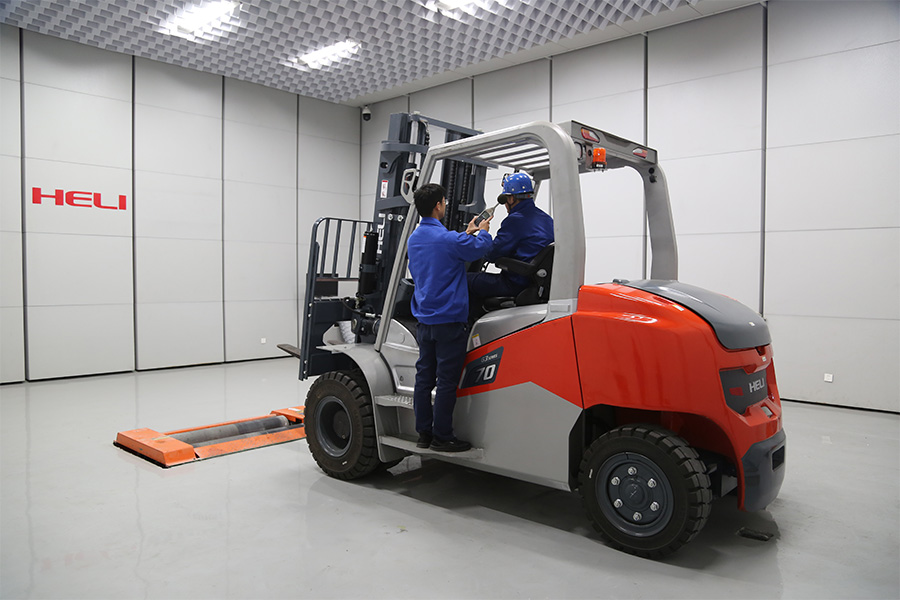 Kiểm địn Xe Nâng điện 6 Tấn
