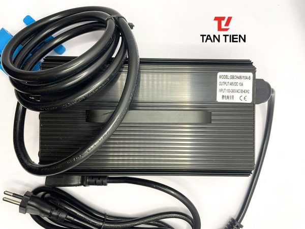 Sạc Nhanh Xe Nâng 48V10A