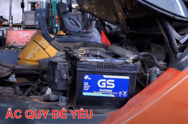 Ắc Quy Đề Xe Nâng Yếu