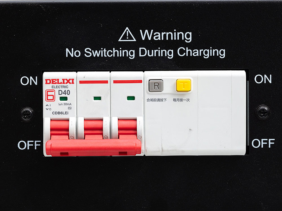 Công Tắc Sạc Xe Nâng 80v100a