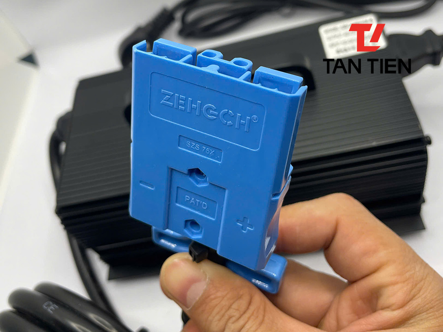 Sạc Pin Lithium Xe Nâng 48v10a Sạc Pin Lithium Xe Nâng 48v10a