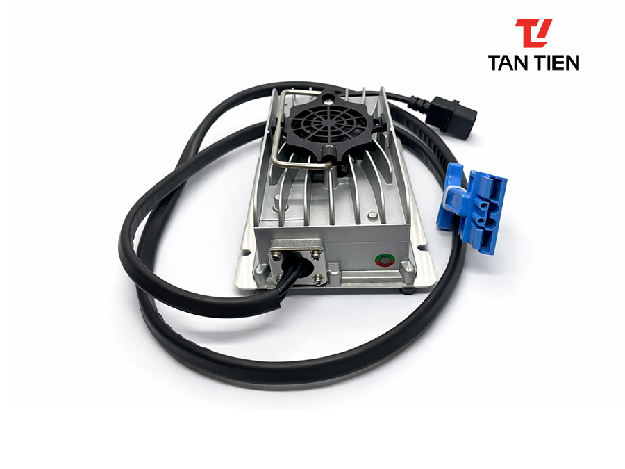 Sạc xe nâng CH03C-WFBL-HL01 (HELI CBD20-A(B)LIH) 5 Sạc Xe Nâng CBD20-ALIH 48V9A